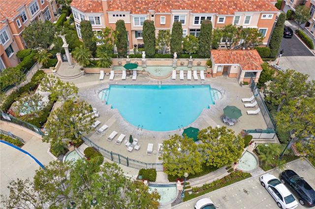 18 Crivelli Aisle, Irvine, CA 92606