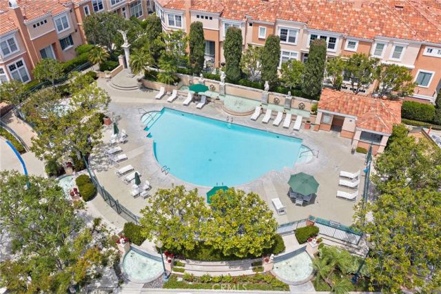 18 Crivelli Aisle, Irvine, CA 92606