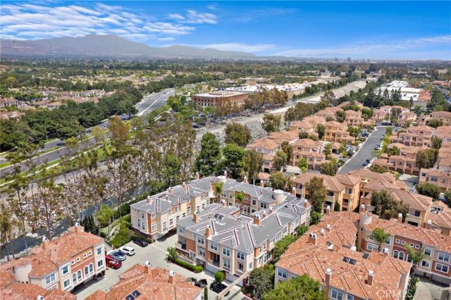 18 Crivelli Aisle, Irvine, CA 92606