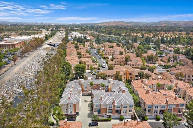 18 Crivelli Aisle, Irvine, CA 92606
