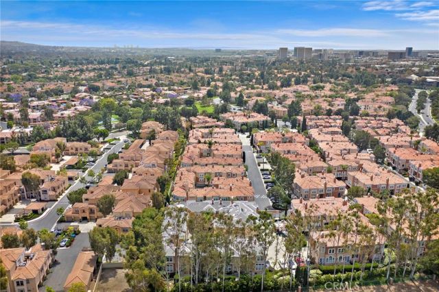 18 Crivelli Aisle, Irvine, CA 92606