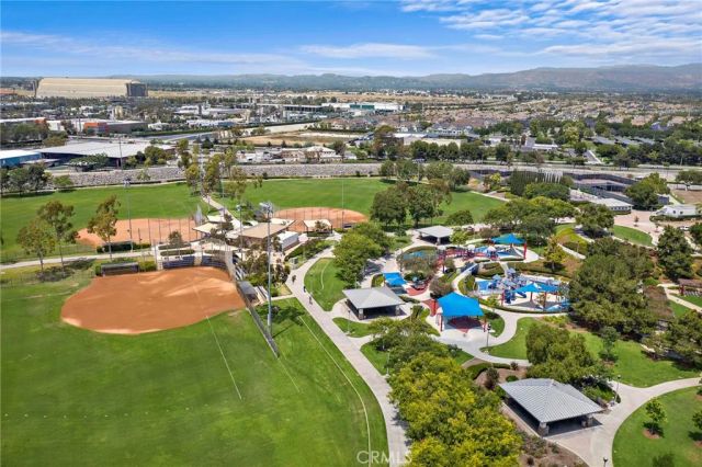 18 Crivelli Aisle, Irvine, CA 92606