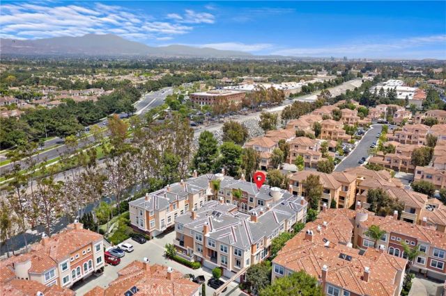 18 Crivelli Aisle, Irvine, CA 92606