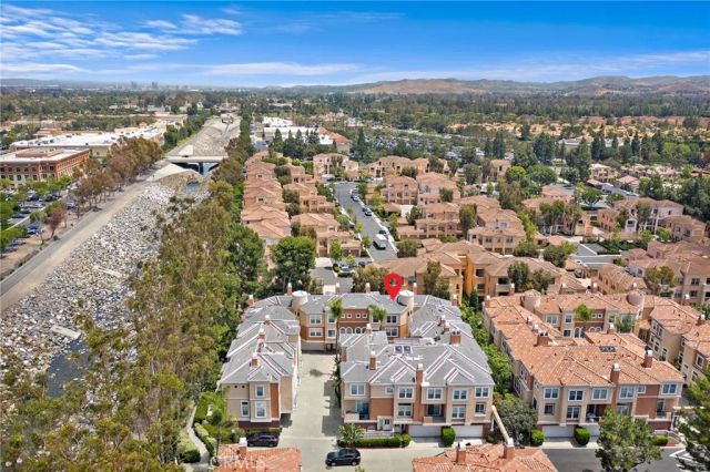 18 Crivelli Aisle, Irvine, CA 92606