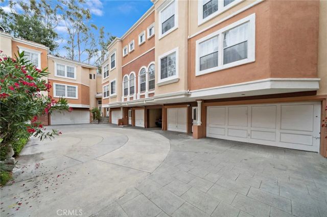 18 Crivelli Aisle, Irvine, CA 92606