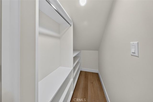 12943 W Kilikia Drive, North Hollywood, CA 91605