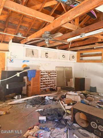 12156 E Avenue V 12, Pearblossom, CA 93553