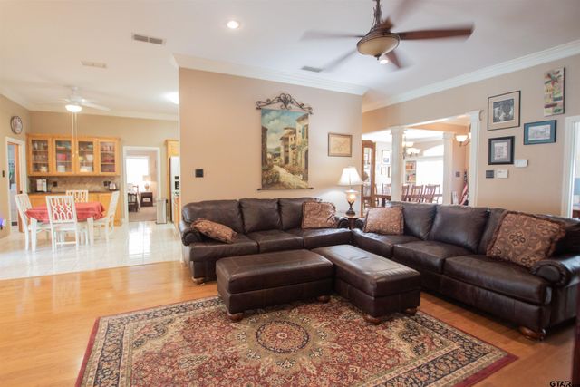 3617 Flagstone Dr, Tyler, TX 75707