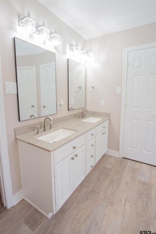 3617 Flagstone Dr, Tyler, TX 75707