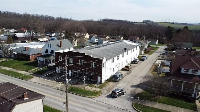 402 Main St, Masontown, PA 15417