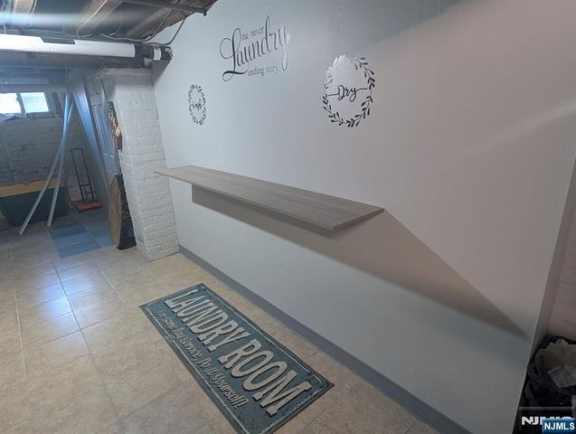 61 Boiling Springs Avenue 2, East Rutherford, NJ 07073