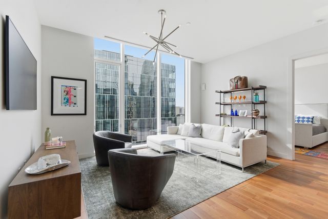 160 2nd Ave S Apt 1906, Nashville, TN 37201
