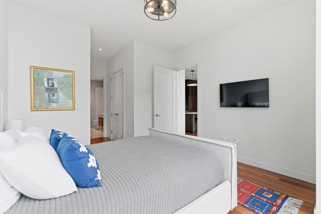 160 2nd Ave S Apt 1906, Nashville, TN 37201