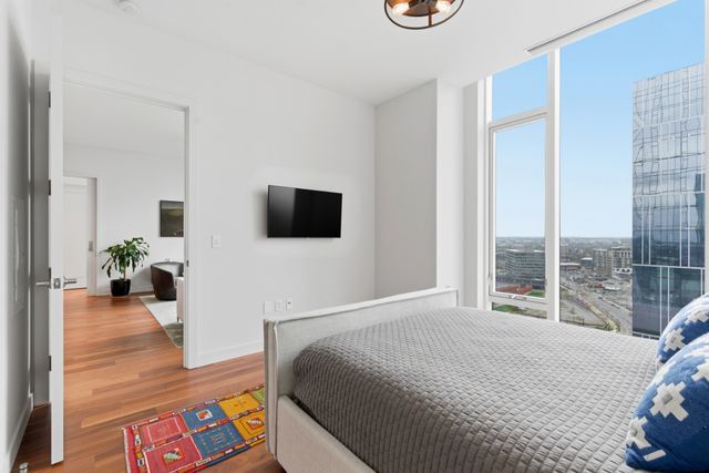 160 2nd Ave S Apt 1906, Nashville, TN 37201