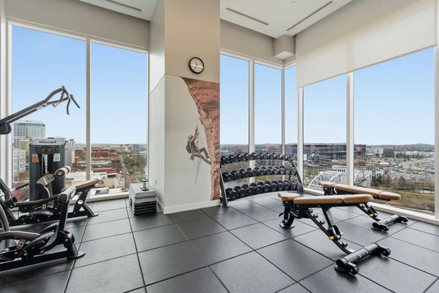 160 2nd Ave S Apt 1906, Nashville, TN 37201