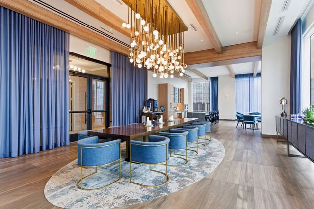 160 2nd Ave S Apt 1906, Nashville, TN 37201