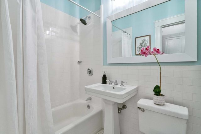 293 Beacon Street 2, Boston, MA 02116