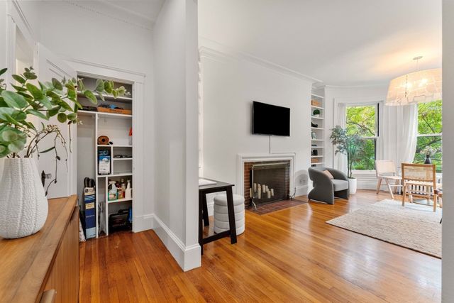 293 Beacon Street 2, Boston, MA 02116