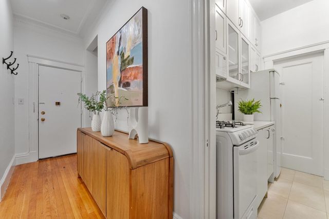 293 Beacon Street 2, Boston, MA 02116