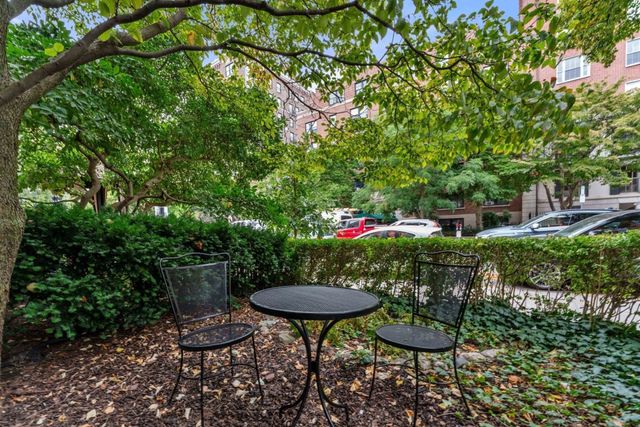 293 Beacon Street 2, Boston, MA 02116