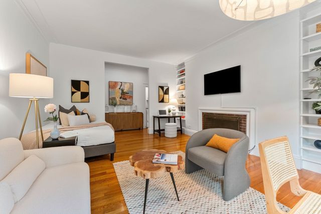 293 Beacon Street 2, Boston, MA 02116