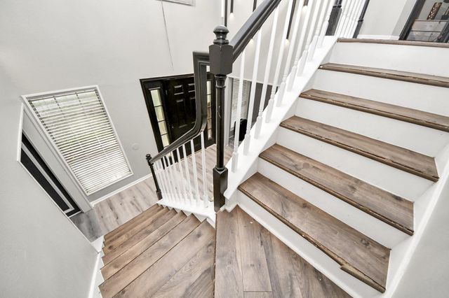 3925 Spring Crest Court, Pearland, TX 77584