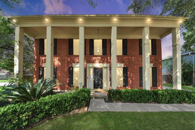 3925 Spring Crest Court, Pearland, TX 77584