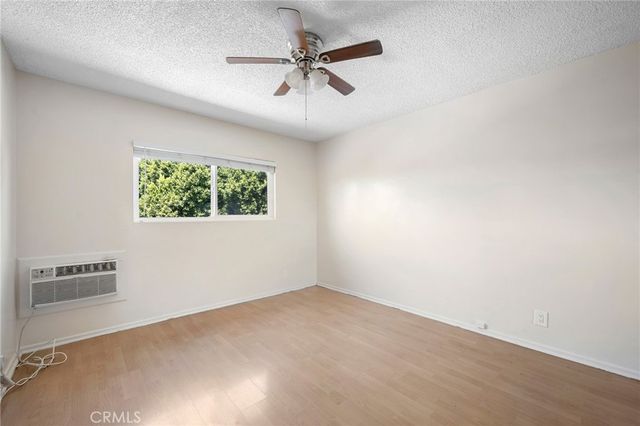 6915 Coldwater Canyon Avenue, North Hollywood, CA 91605