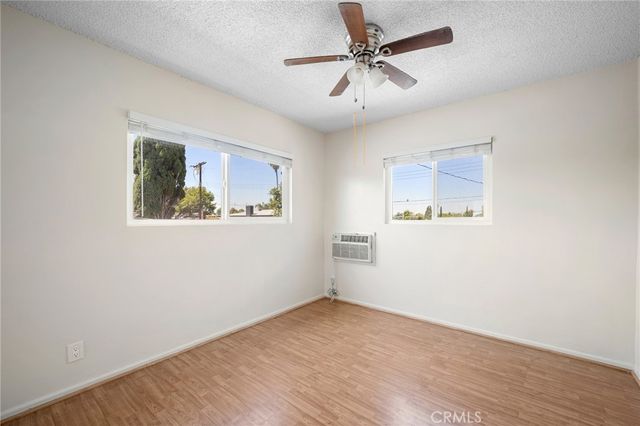 6915 Coldwater Canyon Avenue, North Hollywood, CA 91605