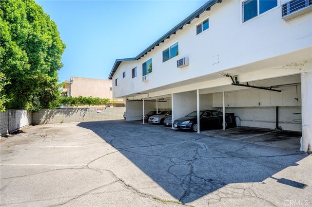 6915 Coldwater Canyon Avenue, North Hollywood, CA 91605