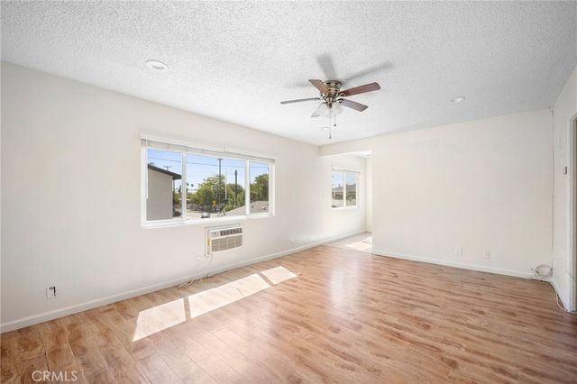 6915 Coldwater Canyon Avenue, North Hollywood, CA 91605