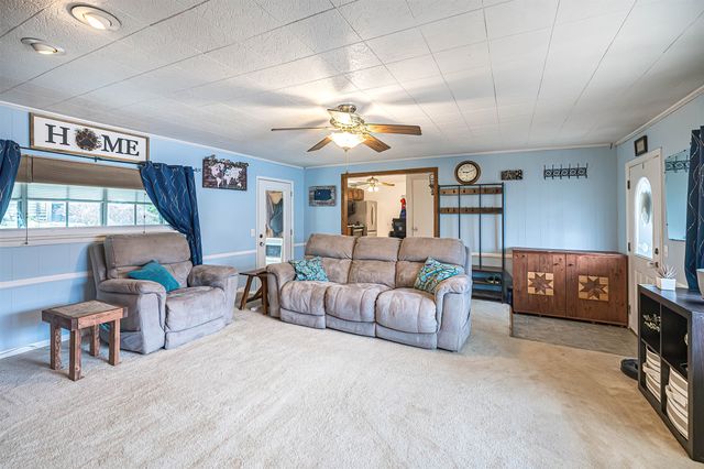 4016 EAST Avenue, Erie, PA 16504