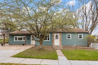 4016 EAST Avenue, Erie, PA 16504