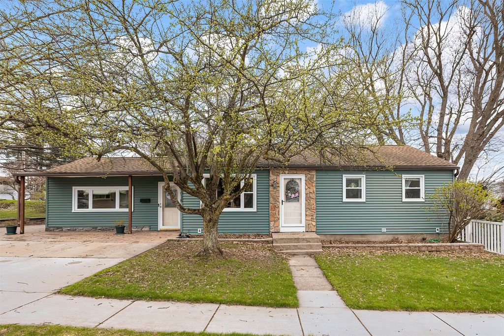 4016 EAST Avenue, Erie, PA 16504