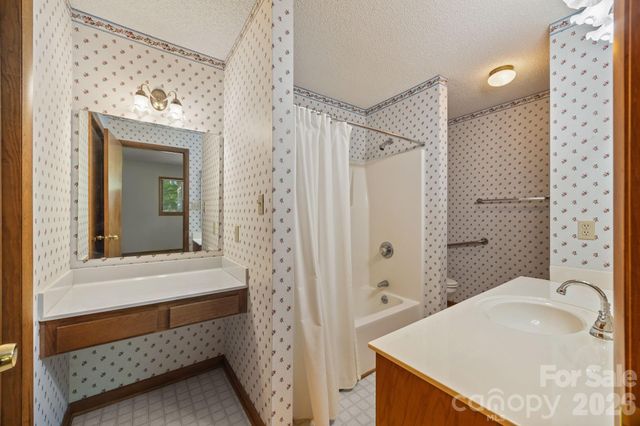1305 Wellington Hills Circle, Salisbury, NC 28147