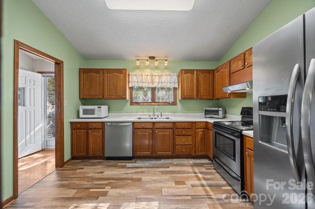 1305 Wellington Hills Circle, Salisbury, NC 28147