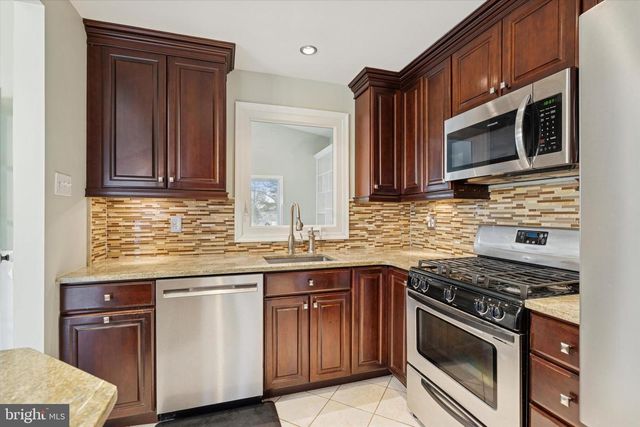 415 MILFORD RD, Broomall, PA 19008