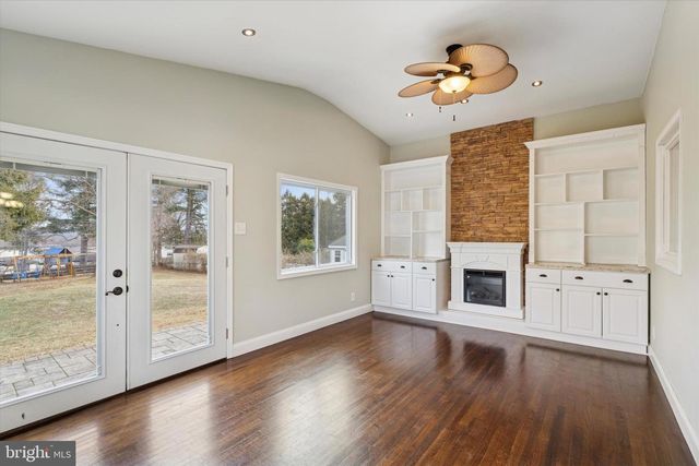 415 MILFORD RD, Broomall, PA 19008