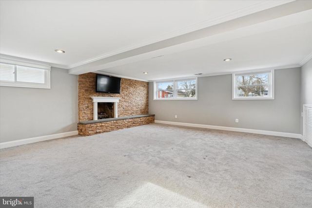 415 MILFORD RD, Broomall, PA 19008