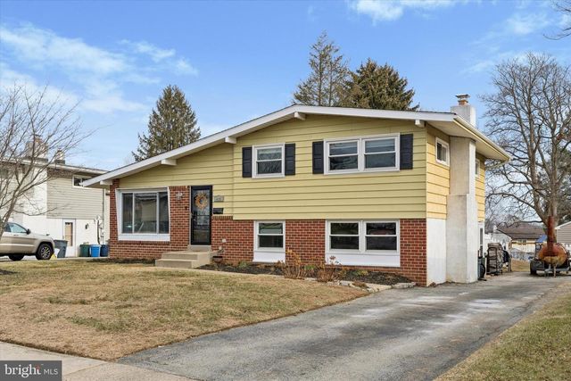 415 MILFORD RD, Broomall, PA 19008