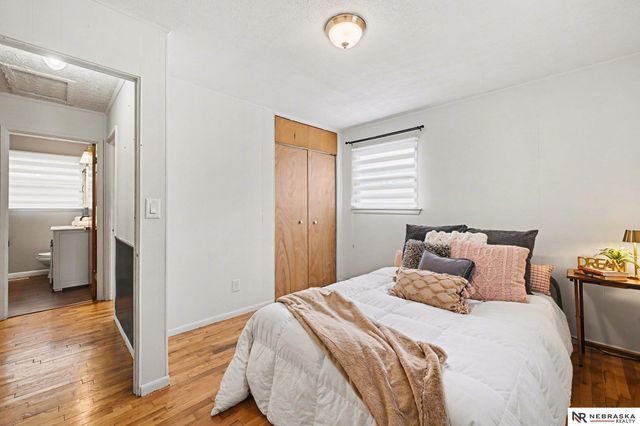 5601 Frederick Street, Omaha, NE 68106