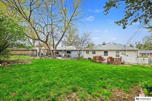 5601 Frederick Street, Omaha, NE 68106