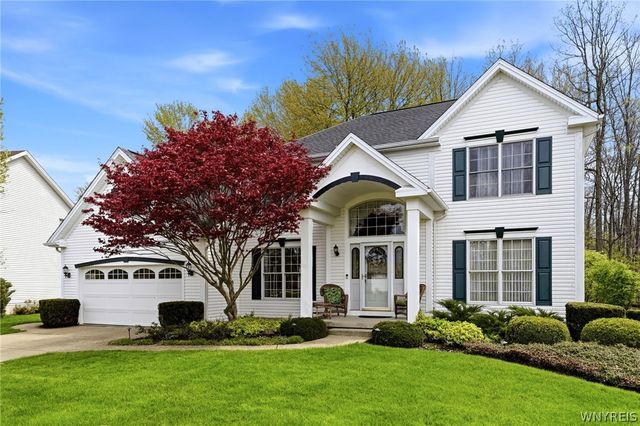 31 Apple Blossom Boulevard, Lancaster, NY 14086