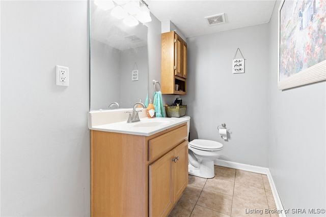 1106 Sportsman Drive, Jeffersonville, IN 47130