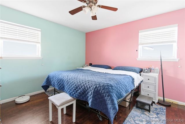 1106 Sportsman Drive, Jeffersonville, IN 47130