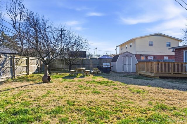 1106 Sportsman Drive, Jeffersonville, IN 47130