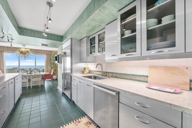 4301 N Ocean Boulevard 504, Boca Raton, FL 33431