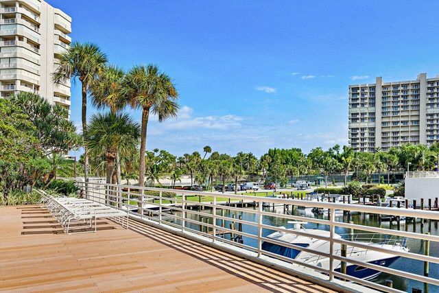 4301 N Ocean Boulevard 504, Boca Raton, FL 33431