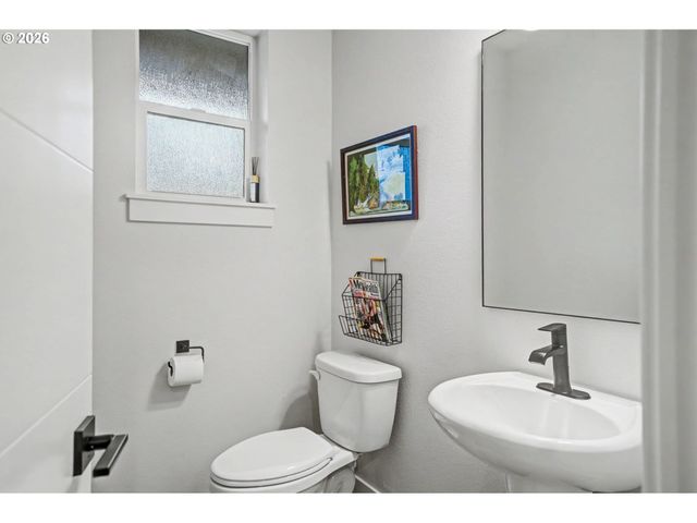 5520 CROSSLER MEADOW Loop Se, Salem, OR 97306