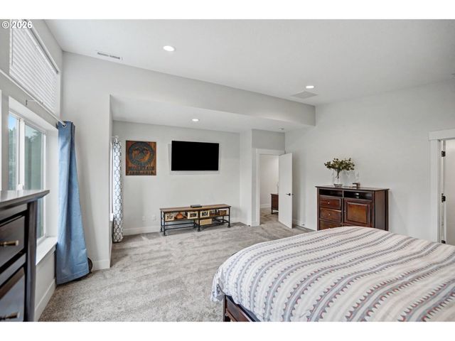 5520 CROSSLER MEADOW Loop Se, Salem, OR 97306